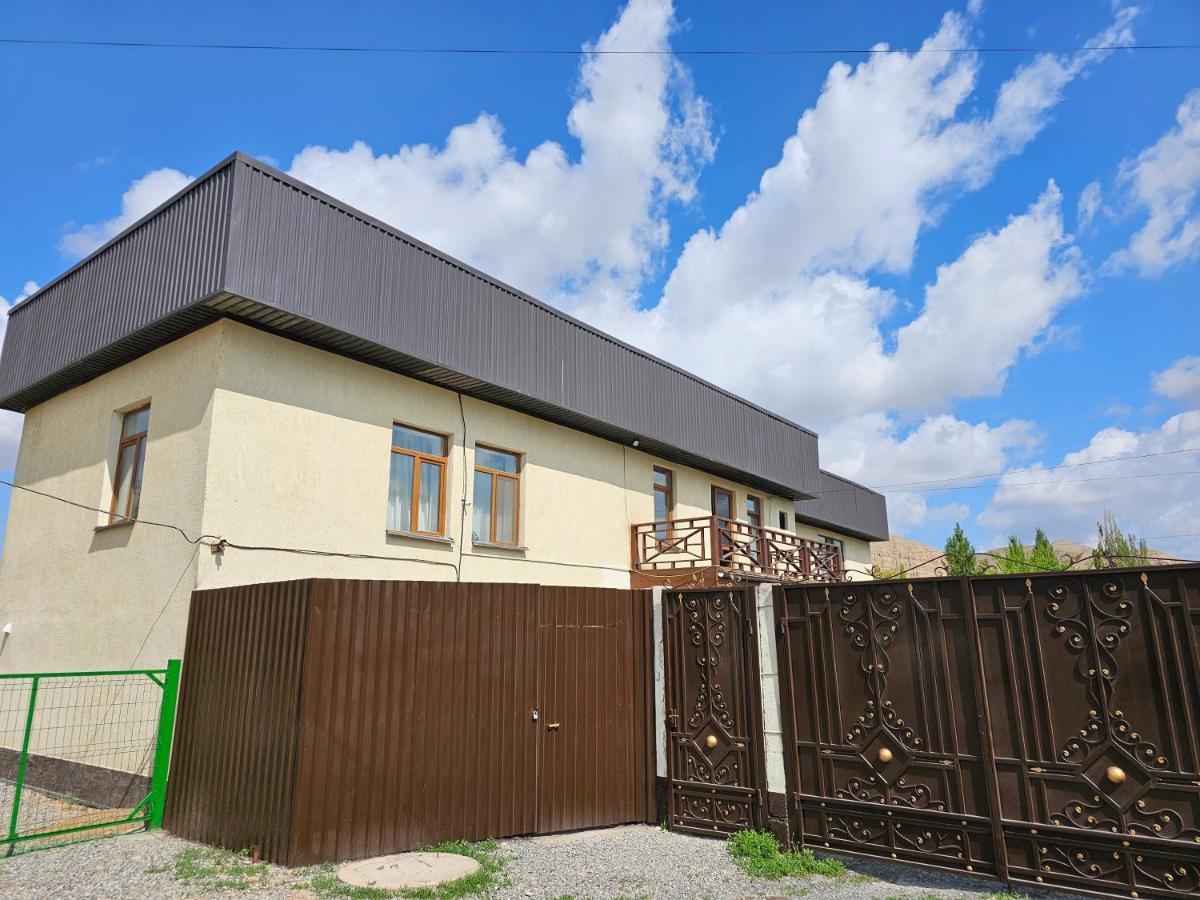 Guest House Tenir Too Naryn Εξωτερικό φωτογραφία